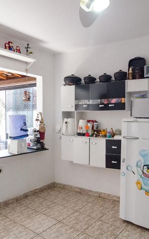 Casa à venda com 111m², 2 quartos e 1 vaga Casa à venda com 111m², 2 quartos e 1 vagaCozinha