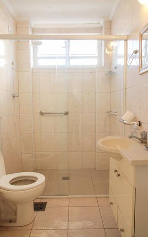 Apartamento para alugar com 67m², 2 quartos e sem vagaBanheiro