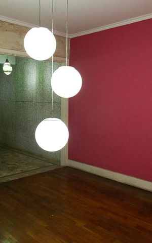 Casa à venda com 285m², 4 quartos e 1 vaga Casa à venda com 285m², 4 quartos e 1 vagaSala