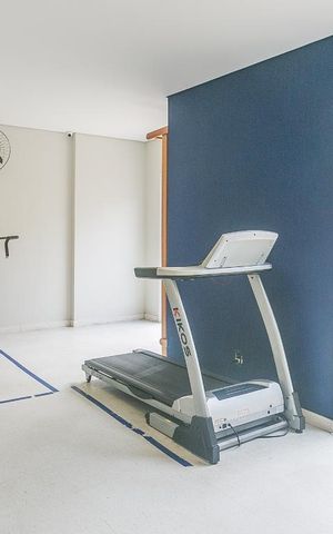 Apartamento à venda com 50m², 2 quartos e 1 vaga Apartamento à venda com 50m², 2 quartos e 1 vagaArea Comum Academia