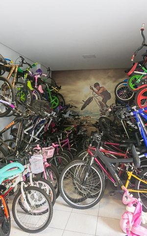 Apartamento à venda com 50m², 2 quartos e 1 vaga Apartamento à venda com 50m², 2 quartos e 1 vagaArea Comum Bicicletaria