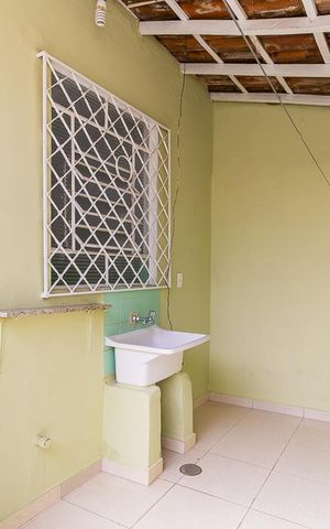 Casa para alugar com 100m², 2 quartos e 2 vagas Casa para alugar com 100m², 2 quartos e 2 vagasÁrea de serviço