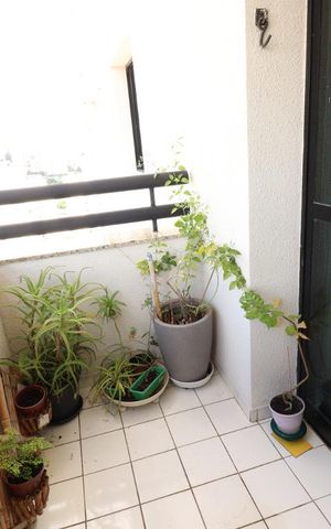 Apartamento à venda com 105m², 3 quartos e 2 vagasVaranda