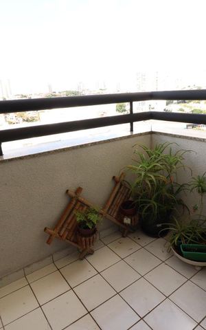 Apartamento à venda com 105m², 3 quartos e 2 vagasVaranda