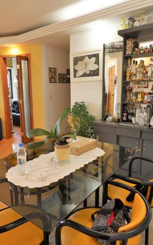 Apartamento à venda com 105m², 3 quartos e 2 vagasSala