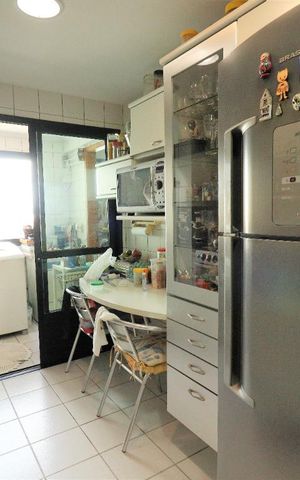 Apartamento à venda com 105m², 3 quartos e 2 vagasCozinha