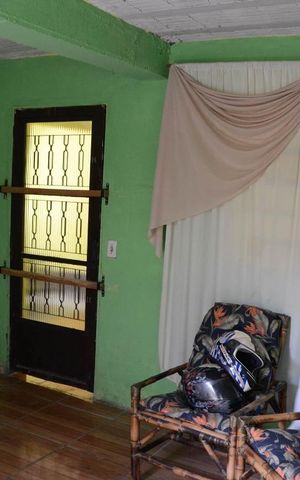 Casa para alugar com 200m², 3 quartos e 2 vagasSala