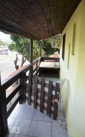 Casa para alugar com 200m², 3 quartos e 2 vagasSacada