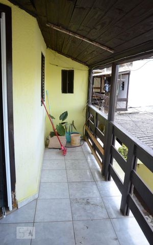 Casa para alugar com 200m², 3 quartos e 2 vagasSacada