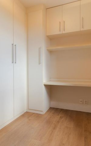 Apartamento para alugar com 76m², 3 quartos e 2 vagas Apartamento para alugar com 76m², 3 quartos e 2 vagasQuarto 02