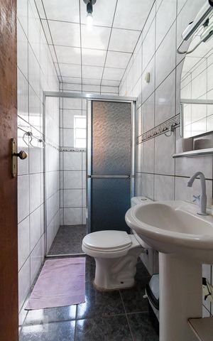 Casa à venda com 150m², 3 quartos e 7 vagasBanheiro 2
