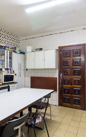 Casa à venda com 150m², 3 quartos e 7 vagasCozinha 1
