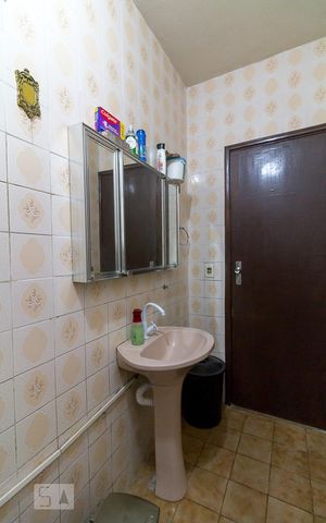 Casa à venda com 150m², 3 quartos e 7 vagasBanheiro 1