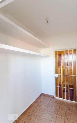 Casa à venda com 300m², 3 quartos e 2 vagasLavanderia