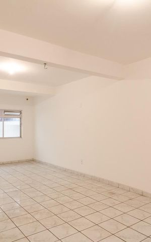 Casa à venda com 300m², 3 quartos e 2 vagasSalão de Festas