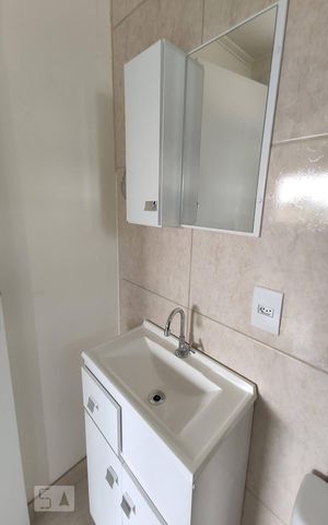 Apartamento para alugar com 88m², 3 quartos e 1 vaga Apartamento para alugar com 88m², 3 quartos e 1 vagaBanheiro