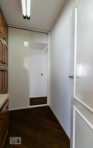 Apartamento para alugar com 77m², 3 quartos e 1 vagaDispensa