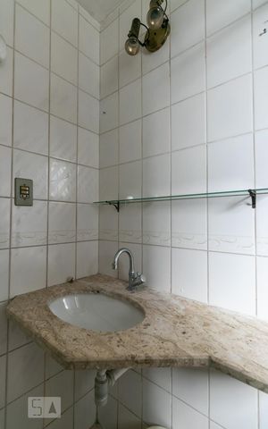Apartamento para alugar com 77m², 3 quartos e 1 vagaBanheiro 2