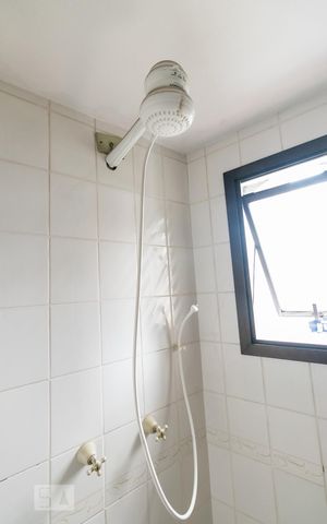Apartamento para alugar com 77m², 3 quartos e 1 vagaBanheiro 2 - Chuveiro