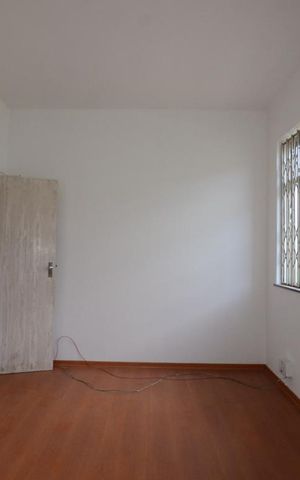 Casa para alugar com 90m², 2 quartos e 1 vagaQuarto 1