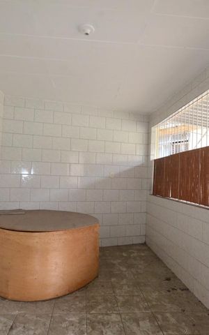 Casa para alugar com 90m², 2 quartos e 1 vagaÁrea de Serviço