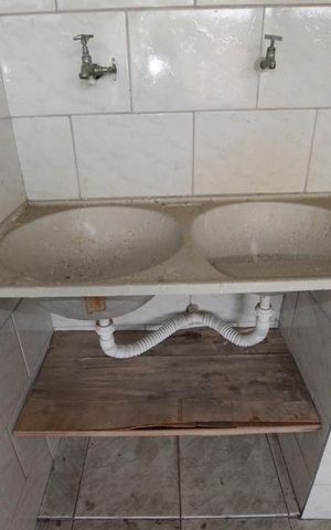 Casa para alugar com 90m², 2 quartos e 1 vagaÁrea de Serviço- tanque
