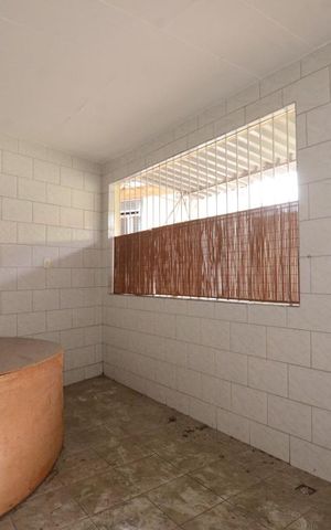 Casa para alugar com 90m², 2 quartos e 1 vagaÁrea de Serviço