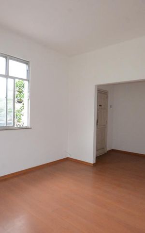 Casa para alugar com 90m², 2 quartos e 1 vagaSala
