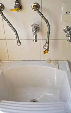Apartamento para alugar com 60m², 2 quartos e 1 vaga Apartamento para alugar com 60m², 2 quartos e 1 vagaÁrea de Serviço - Tanque