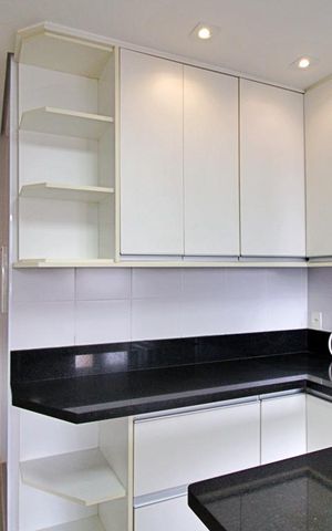 Apartamento à venda com 90m², 2 quartos e 2 vagas Apartamento à venda com 90m², 2 quartos e 2 vagasCozinha