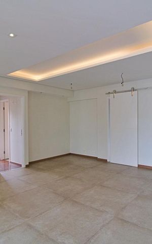Apartamento à venda com 90m², 2 quartos e 2 vagas Apartamento à venda com 90m², 2 quartos e 2 vagasSala