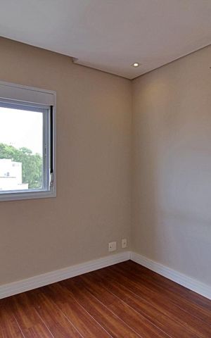 Apartamento à venda com 90m², 2 quartos e 2 vagas Apartamento à venda com 90m², 2 quartos e 2 vagasSuíte