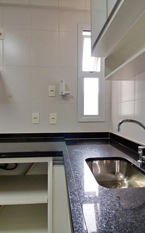 Apartamento à venda com 90m², 2 quartos e 2 vagas Apartamento à venda com 90m², 2 quartos e 2 vagasCozinha