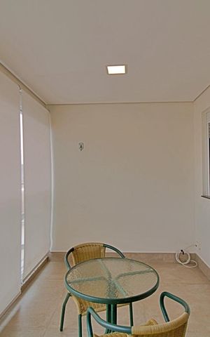 Apartamento à venda com 90m², 2 quartos e 2 vagas Apartamento à venda com 90m², 2 quartos e 2 vagasVaranda da Sala