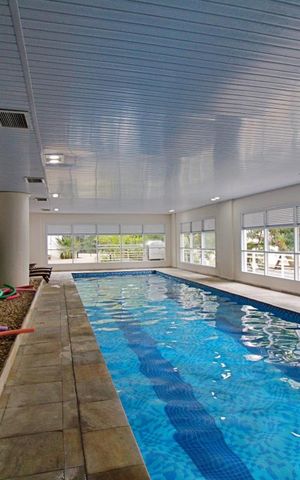 Apartamento à venda com 90m², 2 quartos e 2 vagas Apartamento à venda com 90m², 2 quartos e 2 vagasÁrea comum - Piscina Aquecida