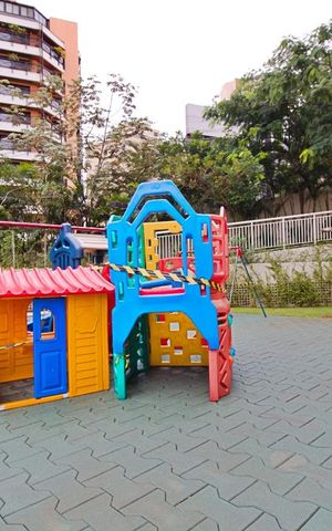 Apartamento à venda com 90m², 2 quartos e 2 vagas Apartamento à venda com 90m², 2 quartos e 2 vagasÁrea Comum - Playground
