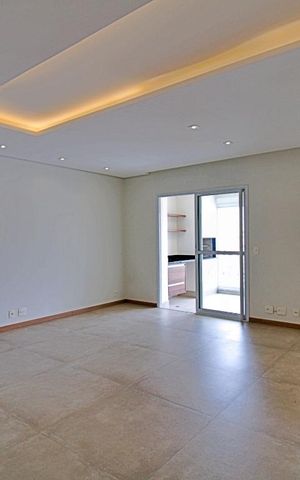 Apartamento à venda com 90m², 2 quartos e 2 vagas Apartamento à venda com 90m², 2 quartos e 2 vagasSala