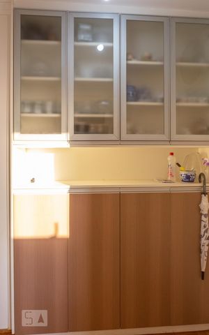 Apartamento à venda com 83m², 2 quartos e 1 vaga Apartamento à venda com 83m², 2 quartos e 1 vagaEntrada