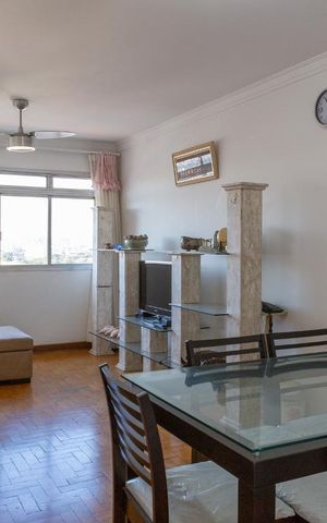 Apartamento à venda com 83m², 2 quartos e 1 vaga Apartamento à venda com 83m², 2 quartos e 1 vagaSala