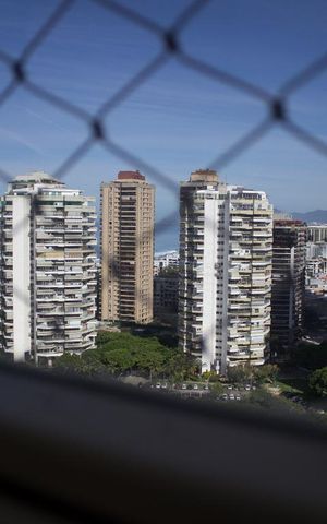 Apartamento para alugar com 160m², 2 quartos e 2 vagas Apartamento para alugar com 160m², 2 quartos e 2 vagasVista da Sala