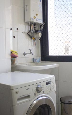 Apartamento para alugar com 160m², 2 quartos e 2 vagas Apartamento para alugar com 160m², 2 quartos e 2 vagasArea de Serviço