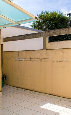 Casa à venda com 268m², 5 quartos e 1 vaga Casa à venda com 268m², 5 quartos e 1 vagaÁrea de Serviço 1