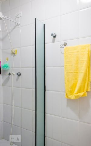 Casa à venda com 268m², 5 quartos e 1 vaga Casa à venda com 268m², 5 quartos e 1 vagaBanheiro Social 2