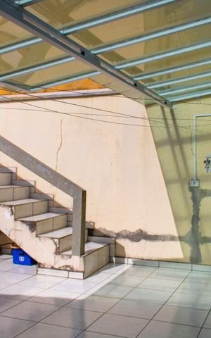 Casa à venda com 268m², 5 quartos e 1 vaga Casa à venda com 268m², 5 quartos e 1 vagaÁrea de Serviço 1