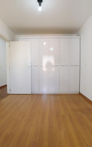 Apartamento à venda com 116m², 3 quartos e 2 vagas Apartamento à venda com 116m², 3 quartos e 2 vagasSuíte