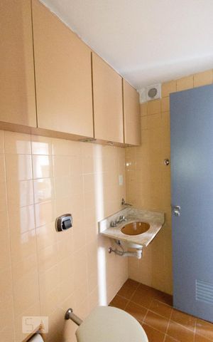 Apartamento à venda com 62m², 2 quartos e 1 vagaBanheiro Suíte