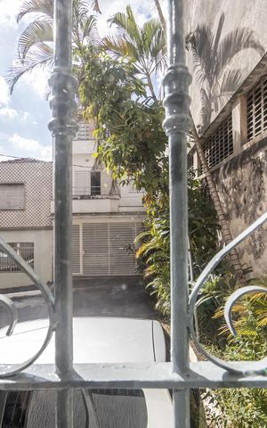 Casa à venda com 231m², 4 quartos e 1 vaga Casa à venda com 231m², 4 quartos e 1 vagaVista Sala