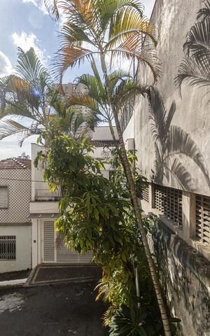 Casa à venda com 231m², 4 quartos e 1 vaga Casa à venda com 231m², 4 quartos e 1 vagaVista Quarto 1