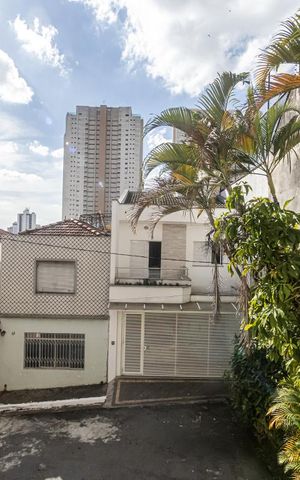 Casa à venda com 231m², 4 quartos e 1 vaga Casa à venda com 231m², 4 quartos e 1 vagaVista Quarto 2