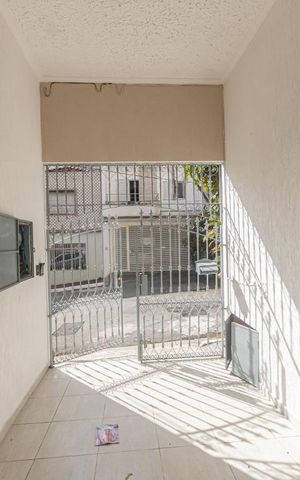Casa à venda com 231m², 4 quartos e 1 vaga Casa à venda com 231m², 4 quartos e 1 vagaGaragem